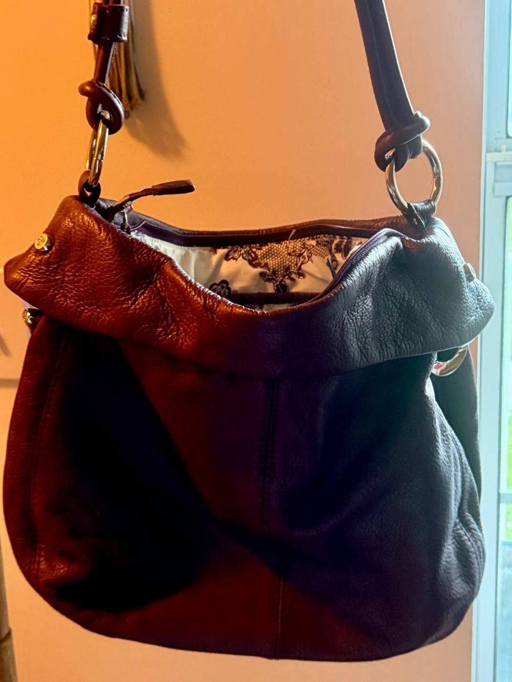 Leather Hobo Shoulder Bag - Violet (Purple)